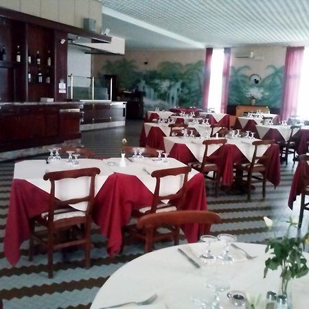 Hotel Cascata Pozzolo Formigaro Exterior photo